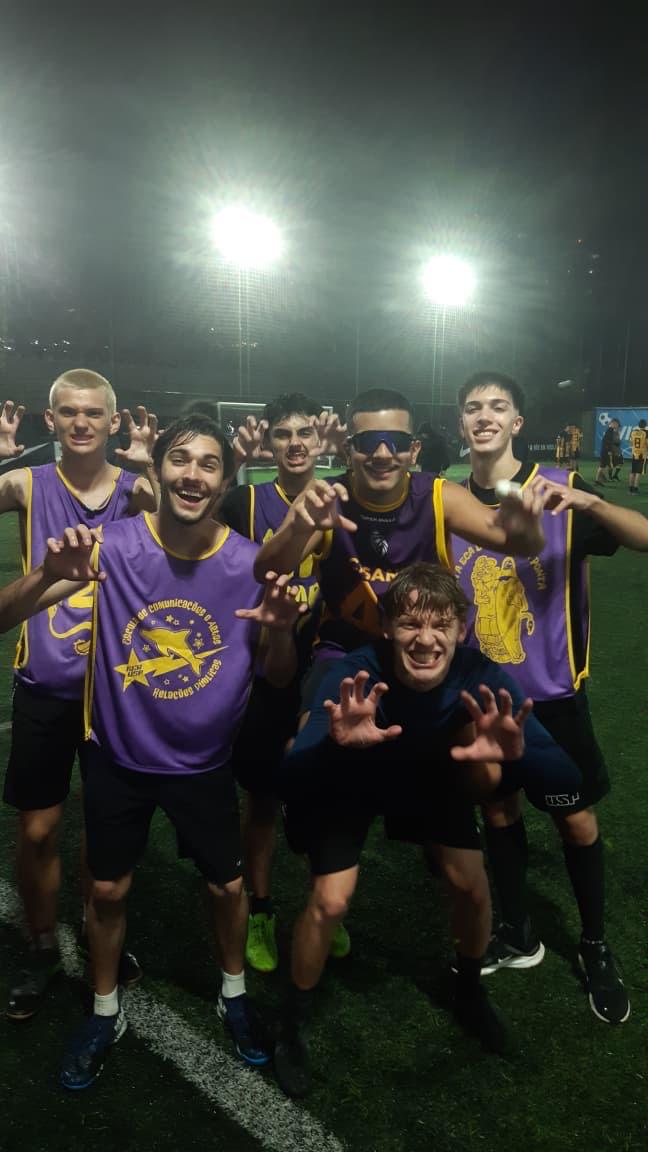 Time comemorando na Copa SB 2025